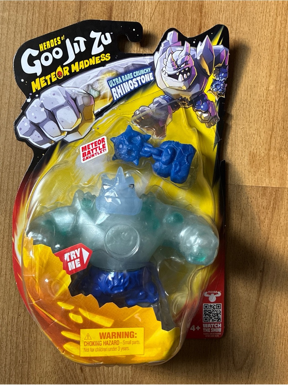 New Heroes Of Goo Jit Zu Meteor Madness Ultra Rare Crunchy Rhinostone